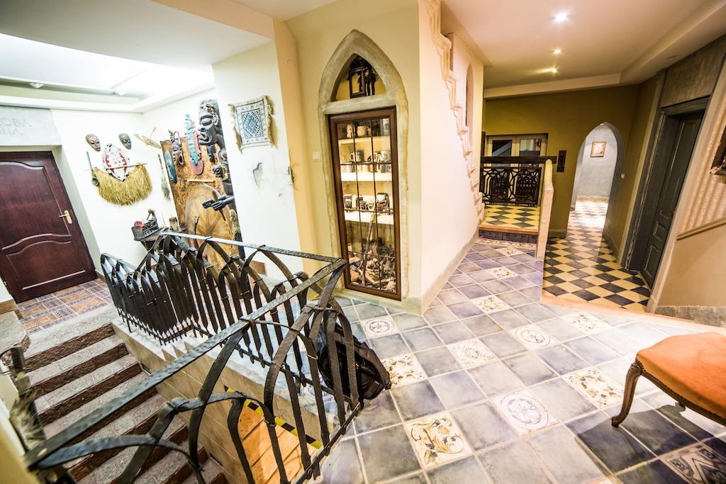 Dwor Boratyn Bed & Breakfast Bagian luar foto